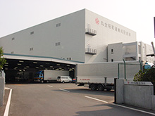成田空港近隣に多機能型物流センターを有しています